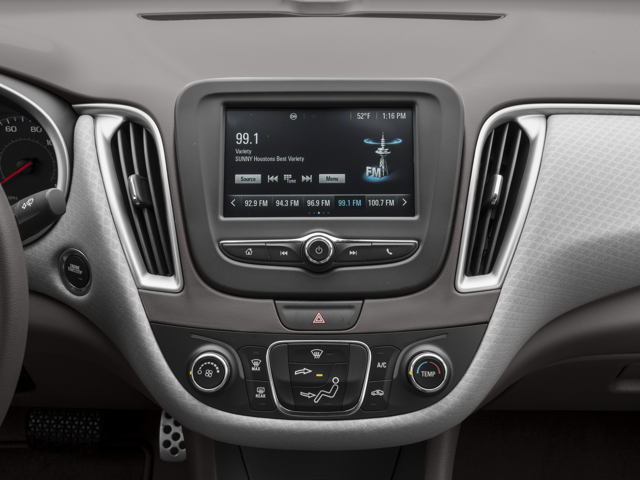 2017 Chevrolet Malibu LS 1FL