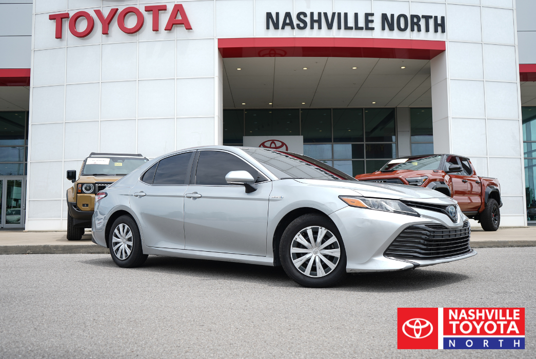 pre-owned 2018 toyota camry lx
