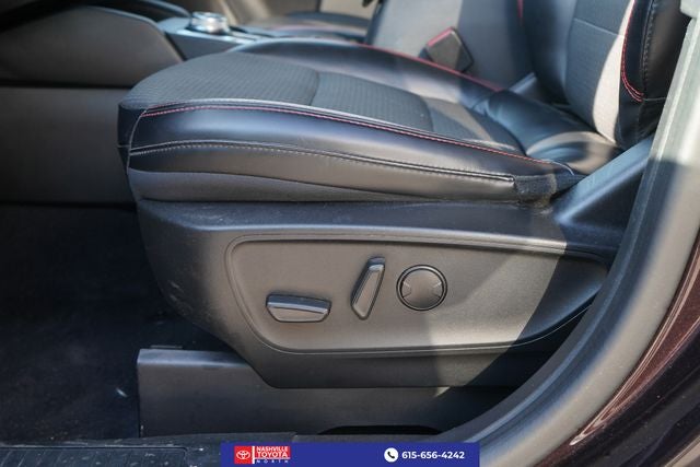2023 Ford Escape Hybrid ST-Line