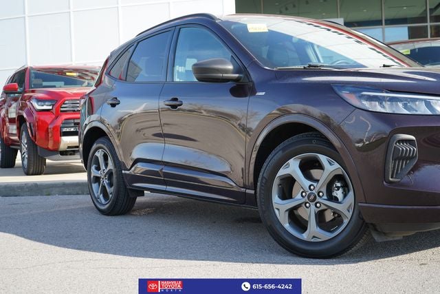 2023 Ford Escape Hybrid ST-Line