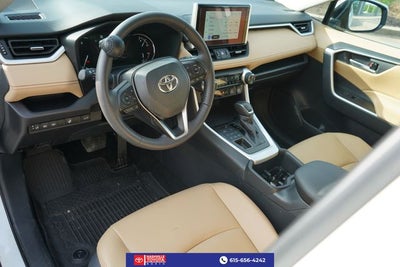 2025 Toyota RAV4 XLE Premium