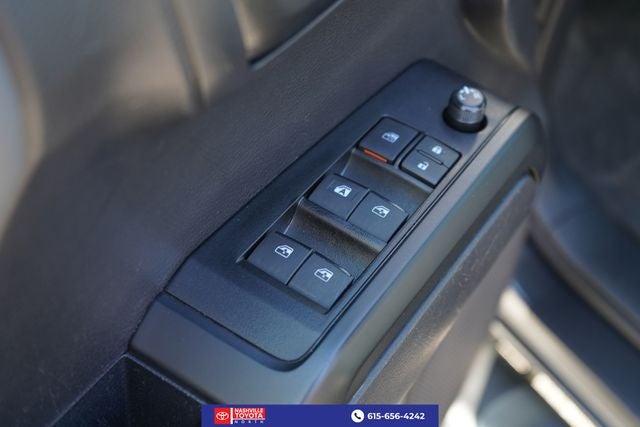 2023 Toyota Tacoma SR V6