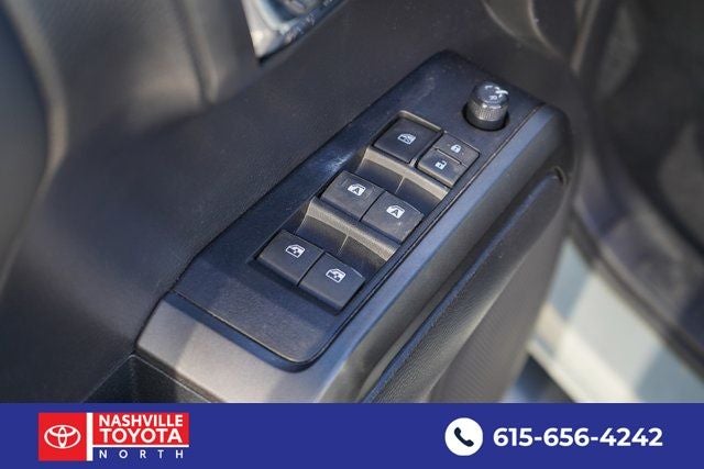 2022 Toyota Tacoma TRD Off-Road V6