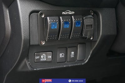 2023 Toyota Tacoma SR V6