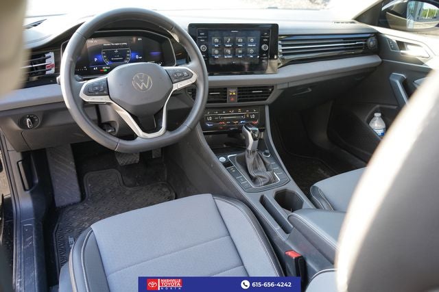 2025 Volkswagen Jetta 1.5T SE