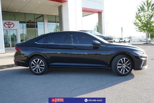 2025 Volkswagen Jetta 1.5T SE