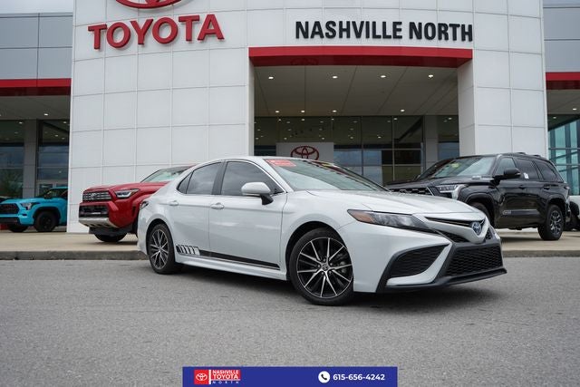 2023 Toyota Camry Hybrid SE