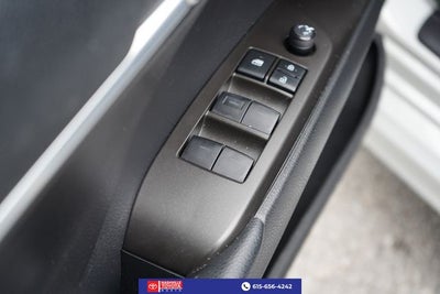 2023 Toyota Camry Hybrid SE