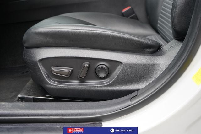 2023 Toyota Camry Hybrid SE