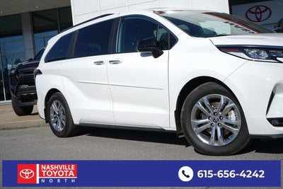 2023 Toyota Sienna XSE