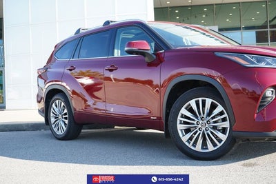 2026 Toyota Highlander Hybrid Platinum