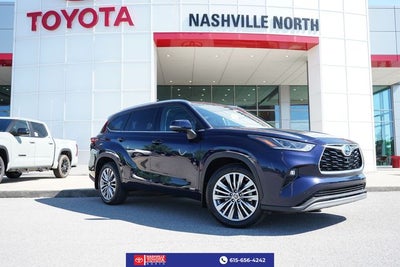 2022 Toyota Highlander Hybrid Platinum