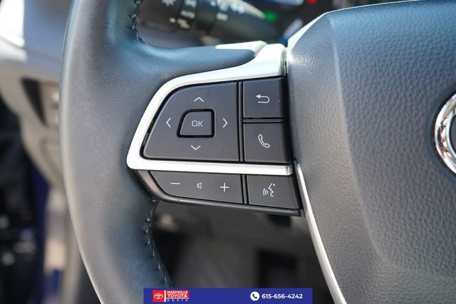 2022 Toyota Highlander Hybrid Platinum
