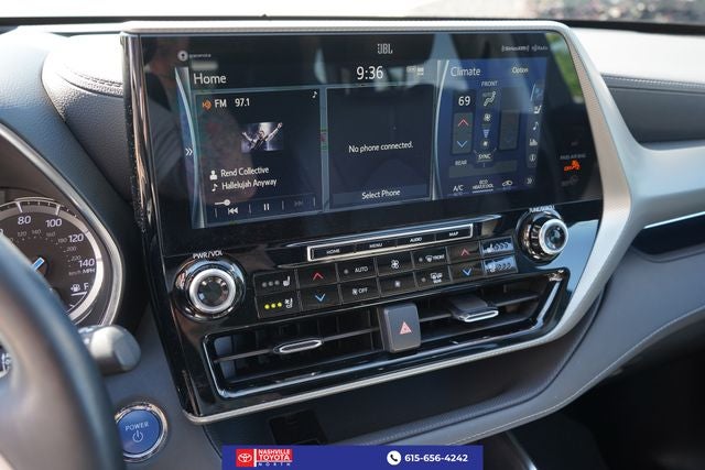 2022 Toyota Highlander Hybrid Platinum
