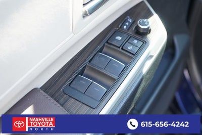 2023 Toyota Sienna Platinum 7 Passenger