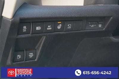 2023 Toyota Sienna Platinum 7 Passenger