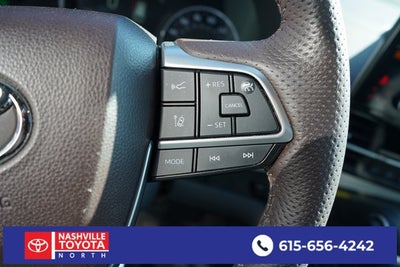 2023 Toyota Sienna Platinum 7 Passenger