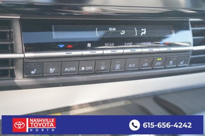 2023 Toyota Sienna Platinum 7 Passenger