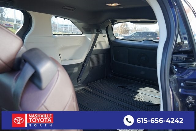 2023 Toyota Sienna Platinum 7 Passenger