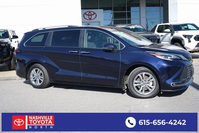 2023 Toyota Sienna Platinum 7 Passenger