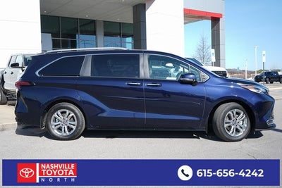 2023 Toyota Sienna Platinum 7 Passenger