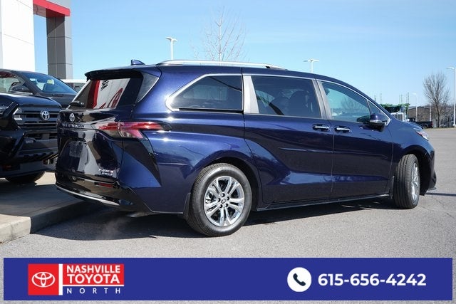 2023 Toyota Sienna Platinum 7 Passenger