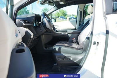 2025 Toyota Sienna Platinum 7 Passenger