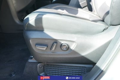 2025 Toyota Sienna Platinum 7 Passenger