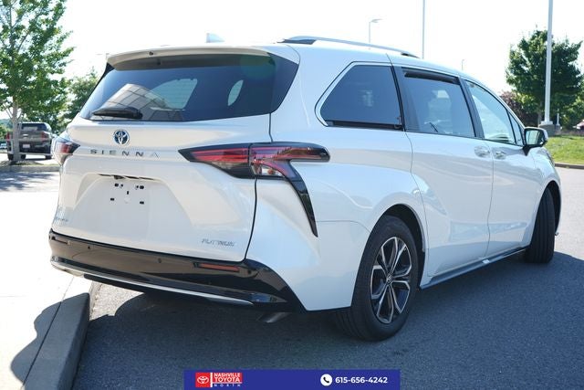 2025 Toyota Sienna Platinum 7 Passenger