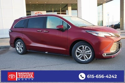 2022 Toyota Sienna Platinum 7 Passenger
