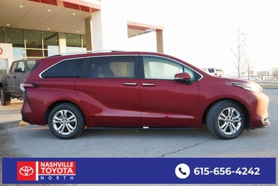 2022 Toyota Sienna Platinum 7 Passenger
