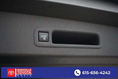 2025 Toyota Sienna Platinum 7 Passenger