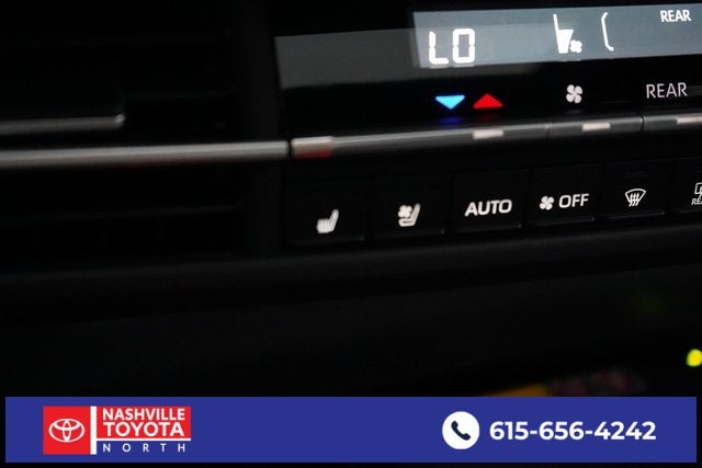 2025 Toyota Sienna Platinum 7 Passenger