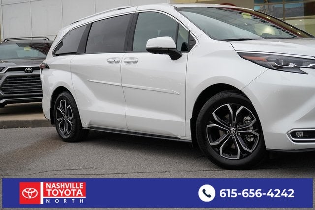 2025 Toyota Sienna Platinum 7 Passenger