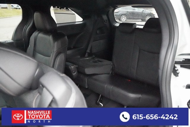 2025 Toyota Sienna Platinum 7 Passenger
