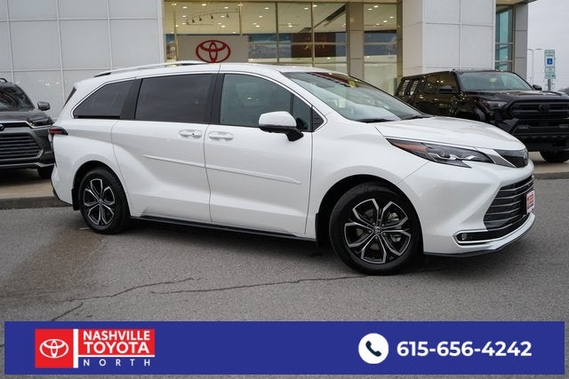 2025 Toyota Sienna Platinum 7 Passenger
