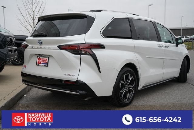 2025 Toyota Sienna Platinum 7 Passenger