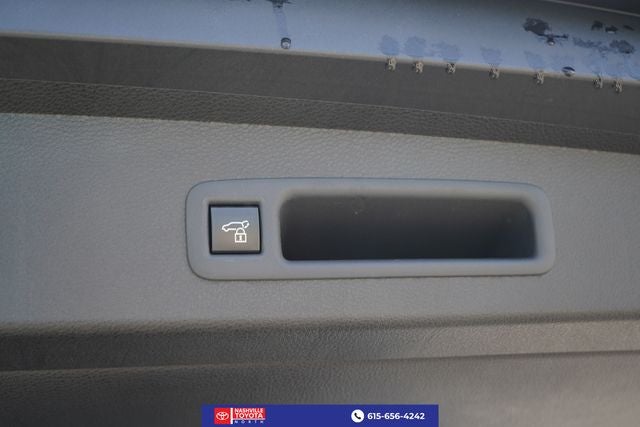 2025 Toyota Sienna Platinum 7 Passenger