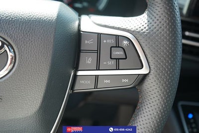 2025 Toyota Sienna Platinum 7 Passenger