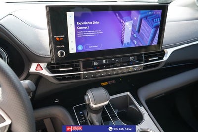 2025 Toyota Sienna Platinum 7 Passenger