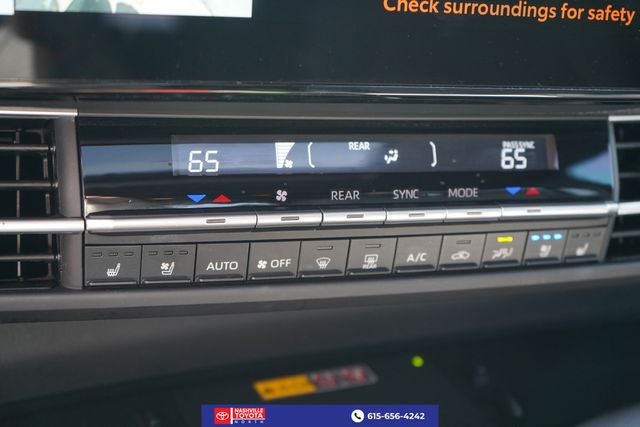 2025 Toyota Sienna Platinum 7 Passenger