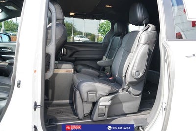 2025 Toyota Sienna Platinum 7 Passenger