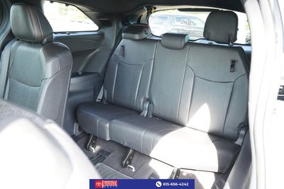 2025 Toyota Sienna Platinum 7 Passenger