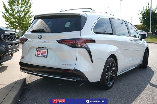 2025 Toyota Sienna Platinum 7 Passenger