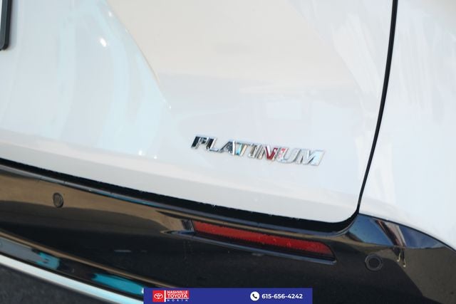 2025 Toyota Sienna Platinum 7 Passenger