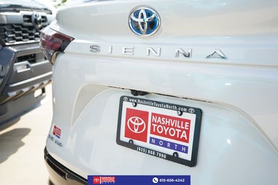 2025 Toyota Sienna Platinum 7 Passenger