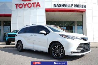2025 Toyota Sienna Platinum 7 Passenger