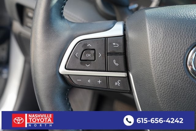 2022 Toyota Highlander Hybrid Platinum