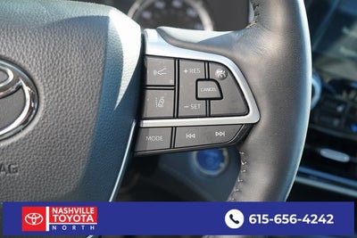 2022 Toyota Highlander Hybrid Platinum