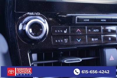 2022 Toyota Highlander Hybrid Platinum